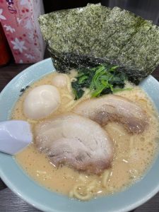 こんしんや